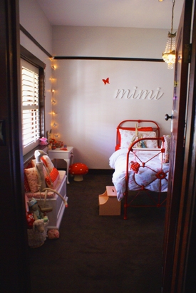 Mimi_Bed_Doorway.JPG