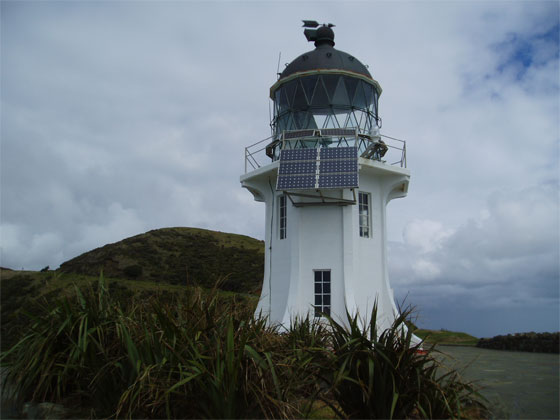 Lighthouse_CapeReinga.jpg