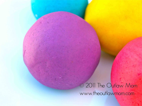 Rainbow-Playdough-1