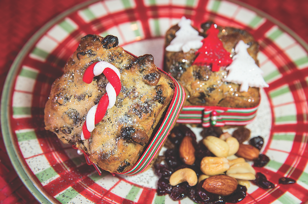 Mini Christmas cakes